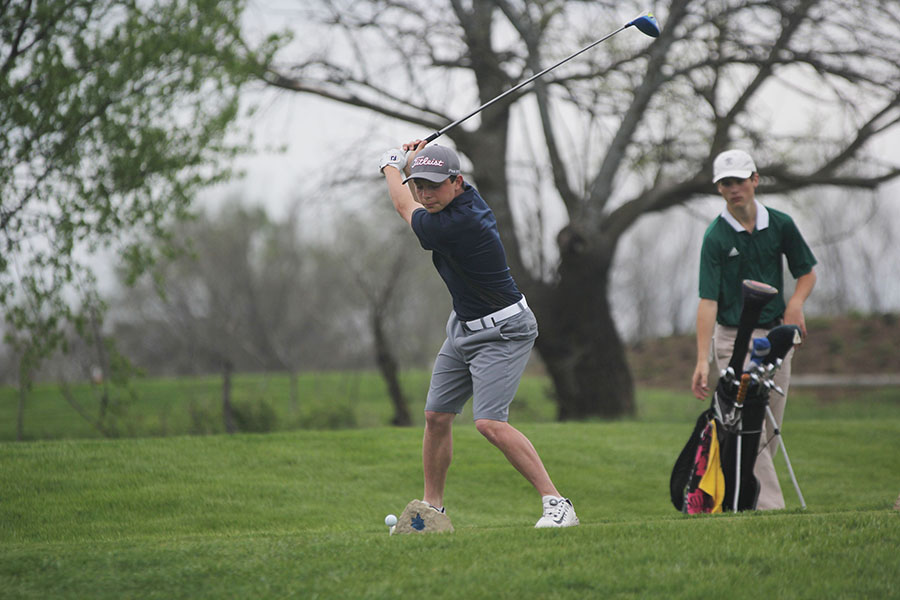 Boys golf places seventh in invitational at Sycamore Ridge – Mill ...